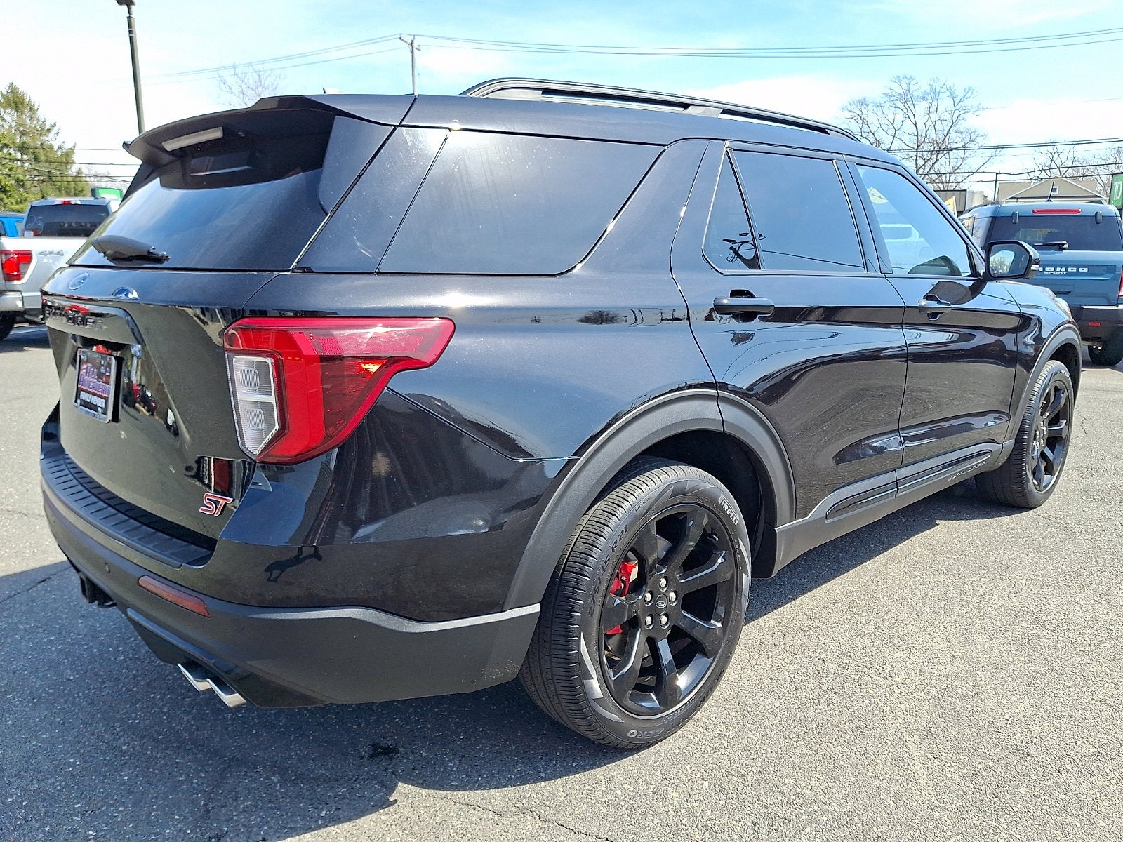 2023 Ford Explorer ST