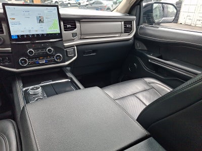 2022 Ford Expedition Max XLT