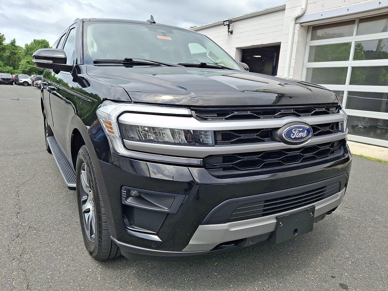 2022 Ford Expedition Max XLT
