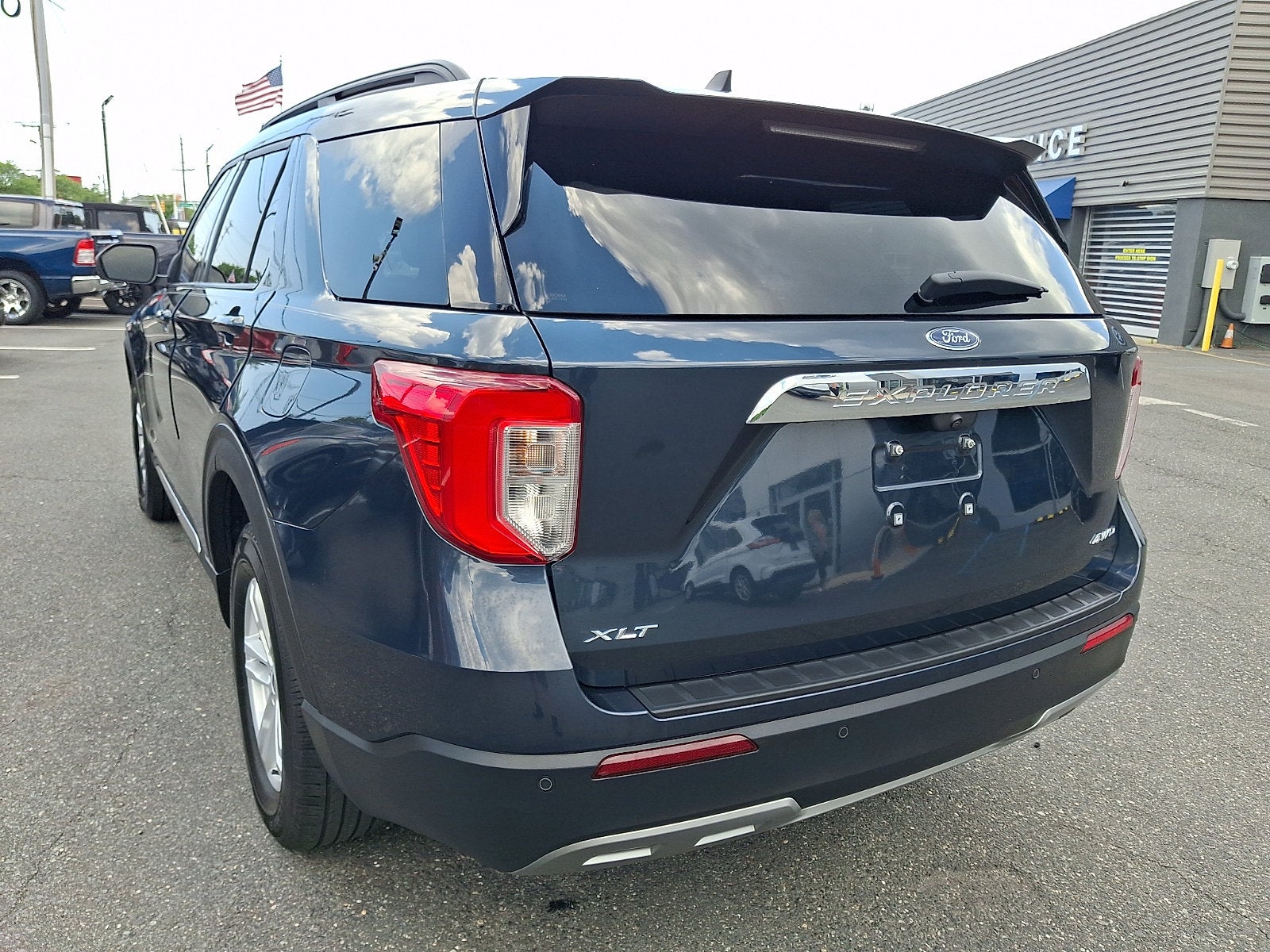 2024 Ford Explorer XLT