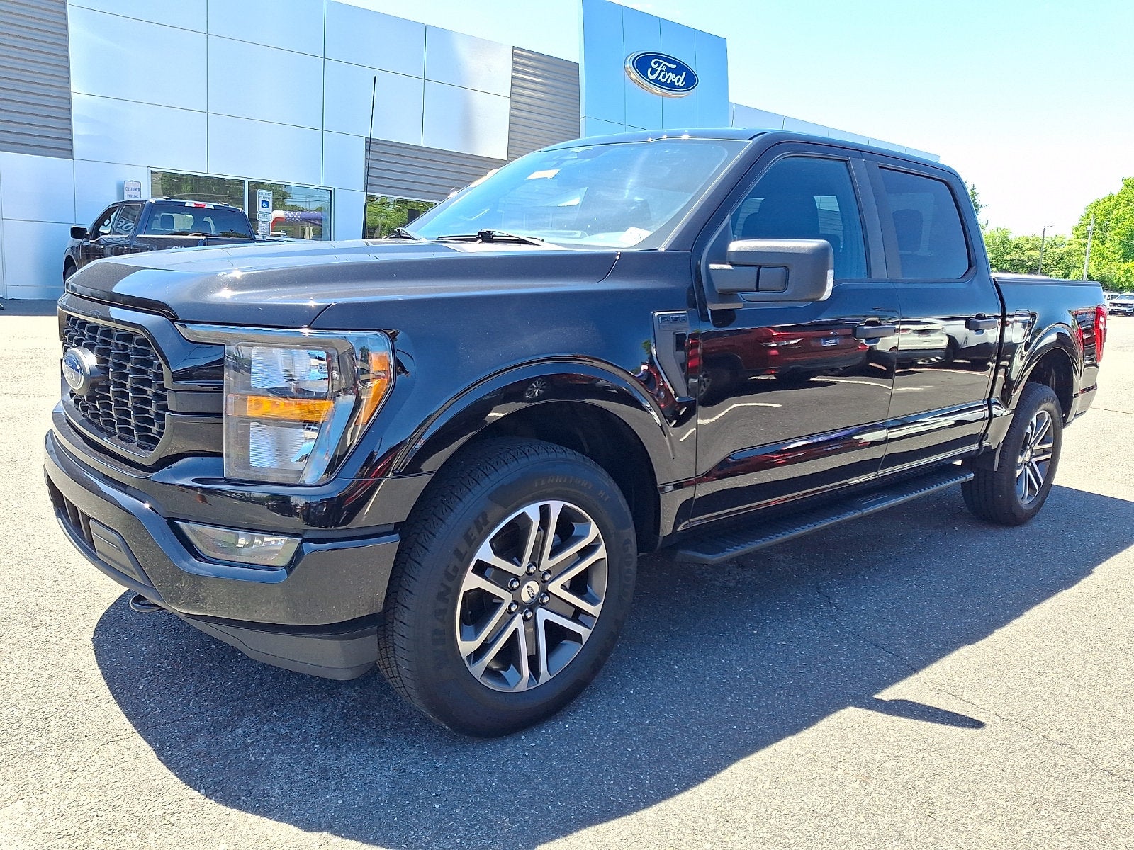 2023 Ford F-150 STX