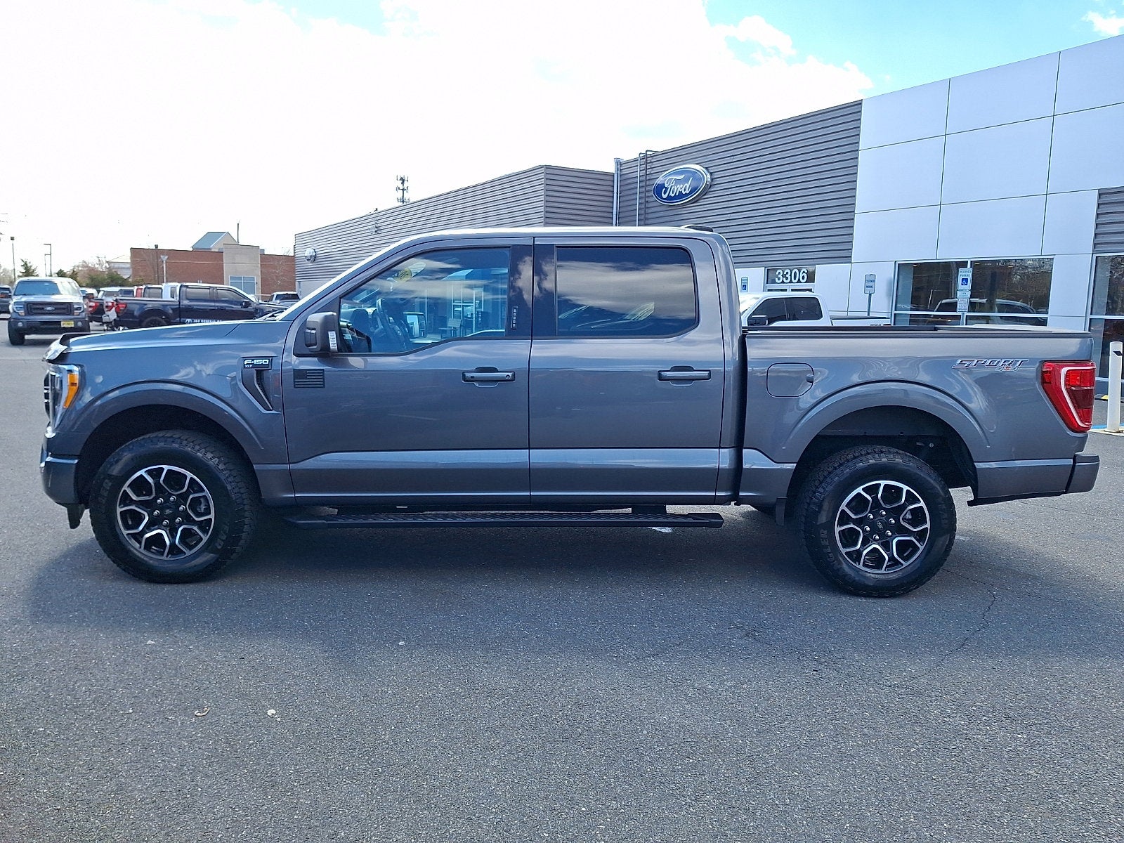 2023 Ford F-150 XLT