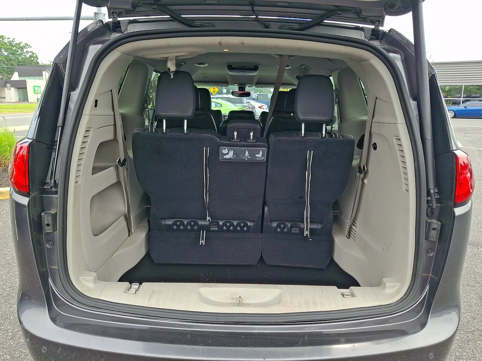 2019 Chrysler Pacifica Touring L