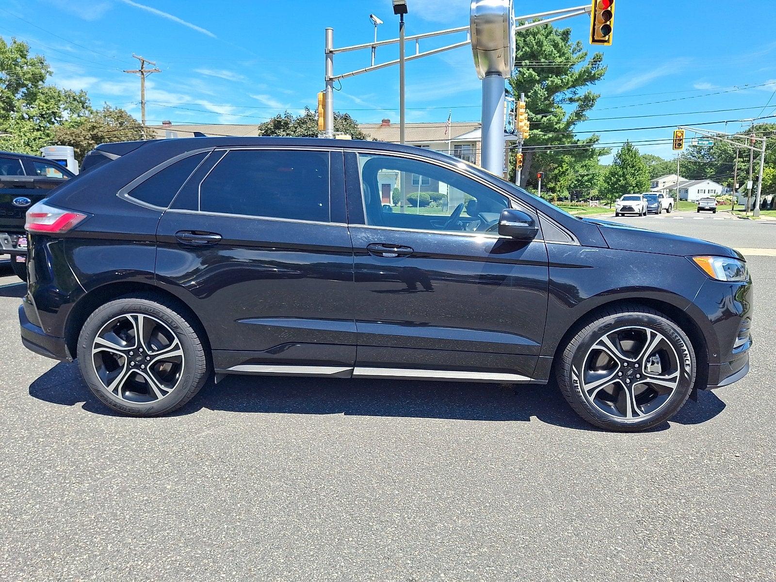 2019 Ford Edge ST