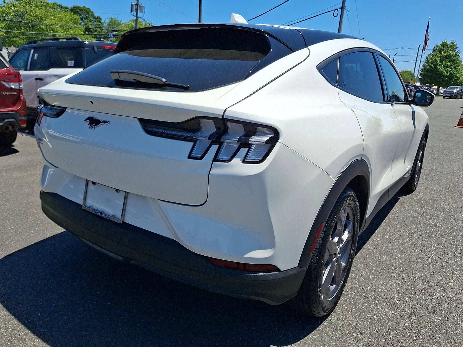 2022 Ford Mustang Mach-E Select
