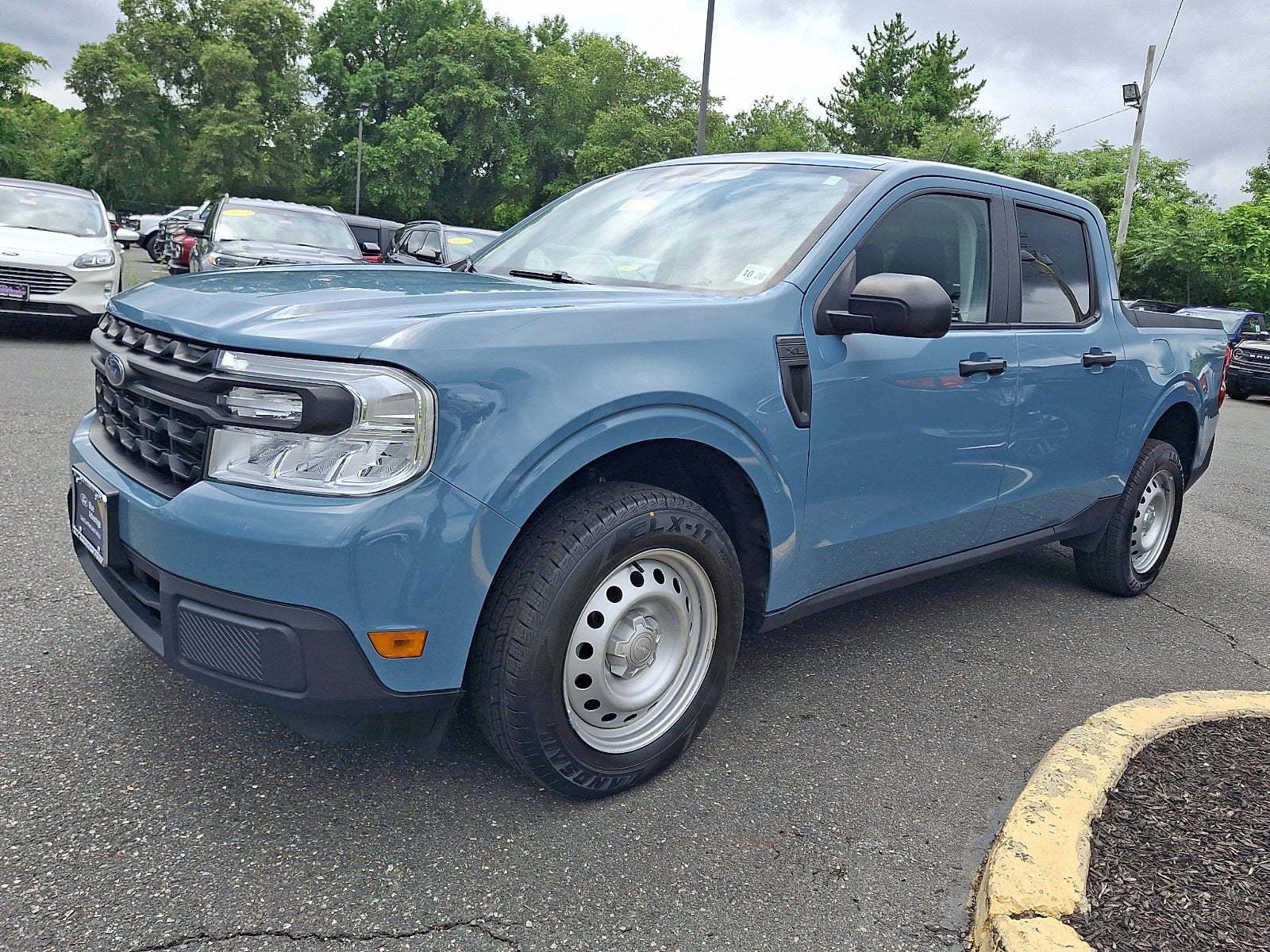 2023 Ford Maverick XL