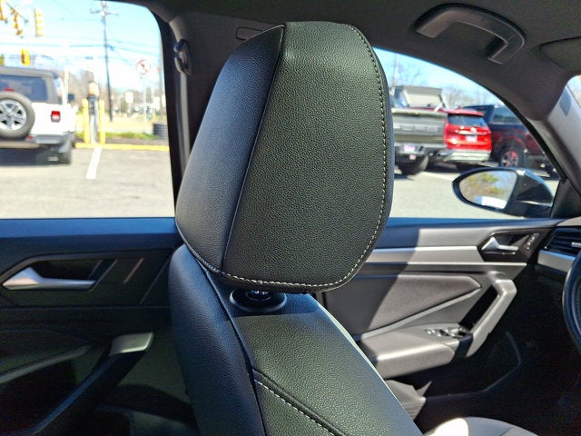 2020 Volkswagen Jetta R-Line