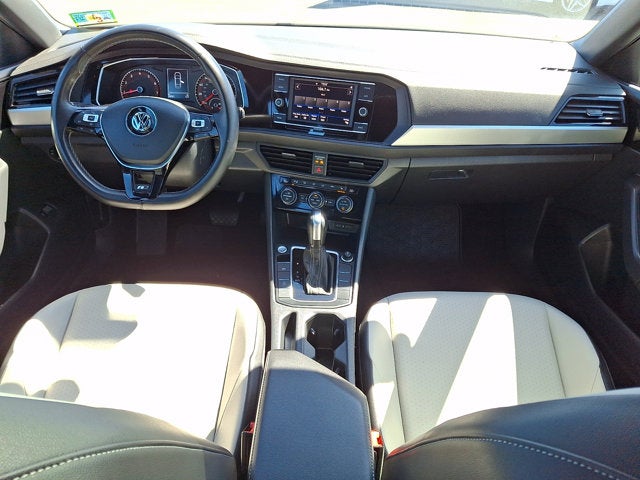 2020 Volkswagen Jetta R-Line