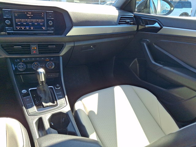 2020 Volkswagen Jetta R-Line