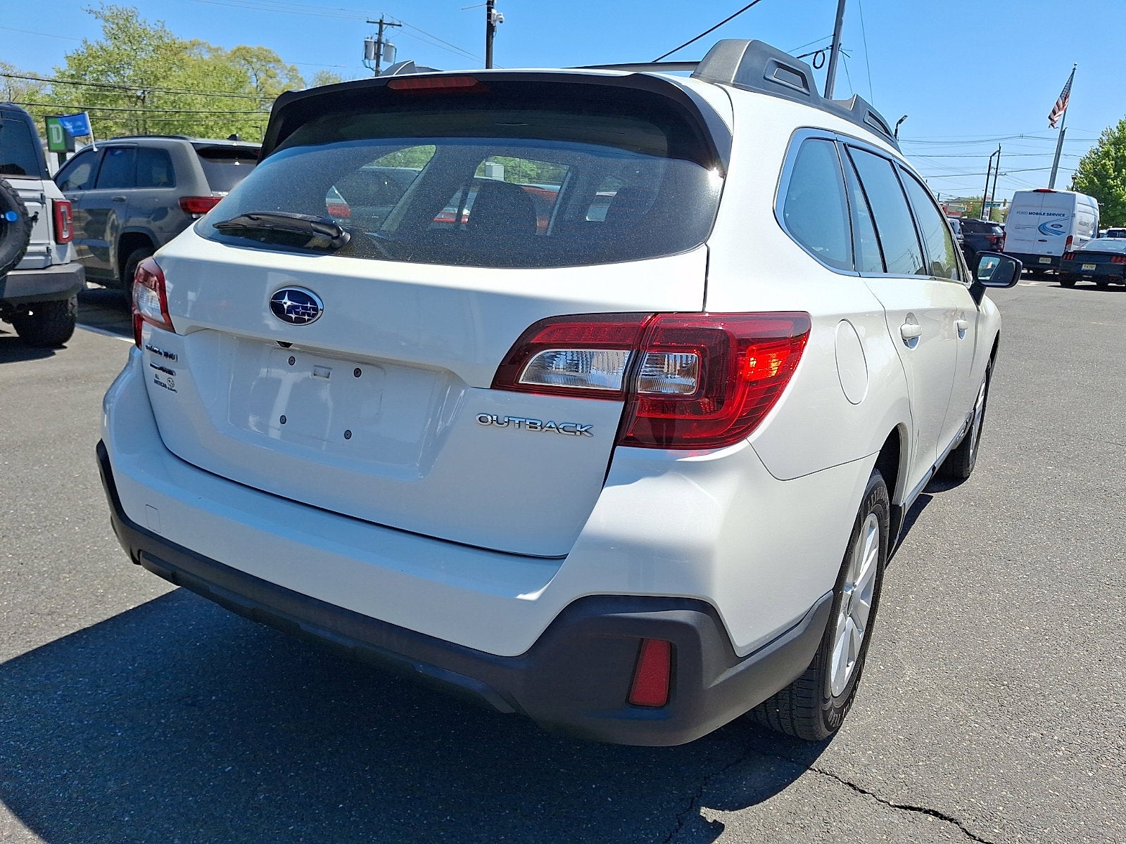 2019 Subaru Outback 2.5i