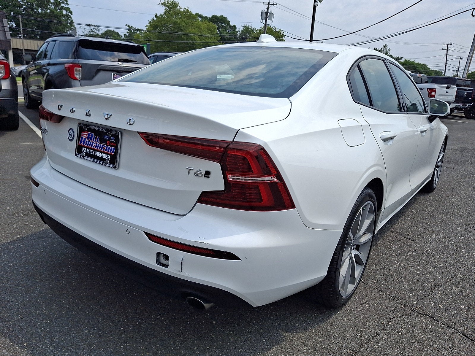 2021 Volvo S60 Momentum