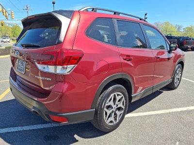 2024 Subaru Forester Premium