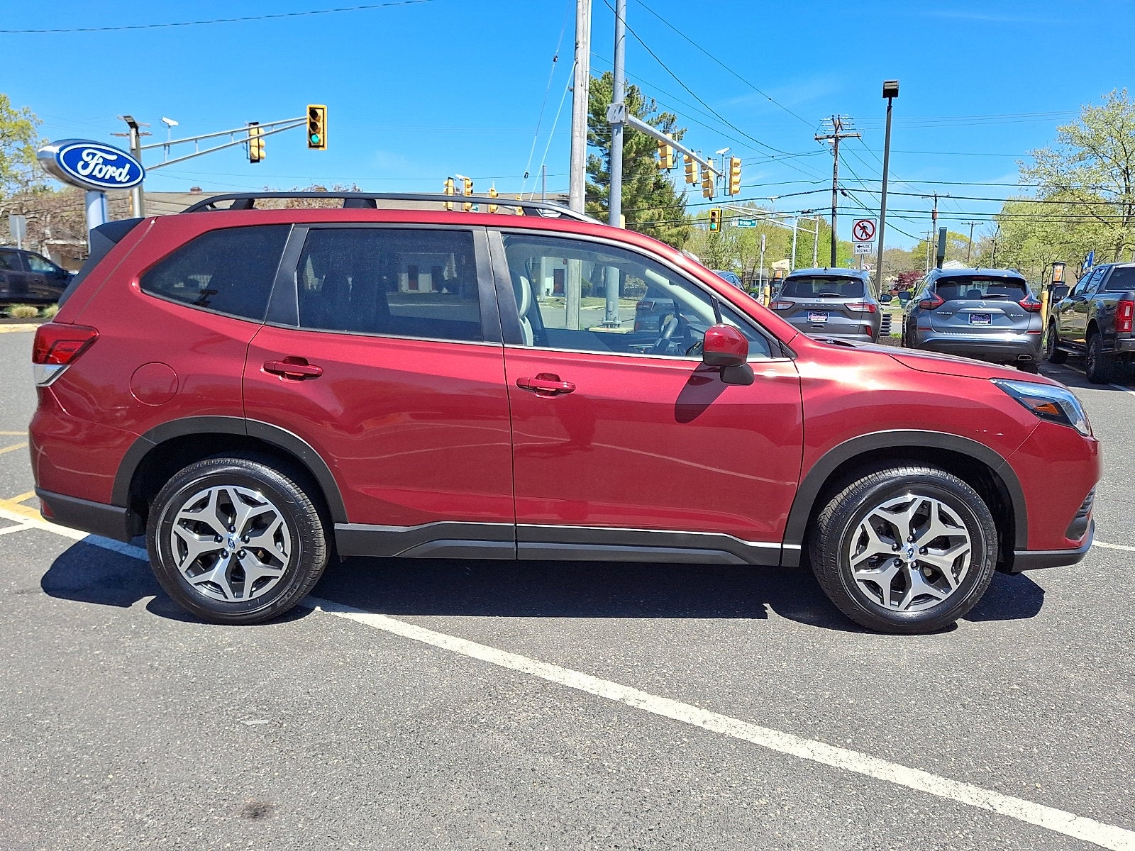 2024 Subaru Forester Premium