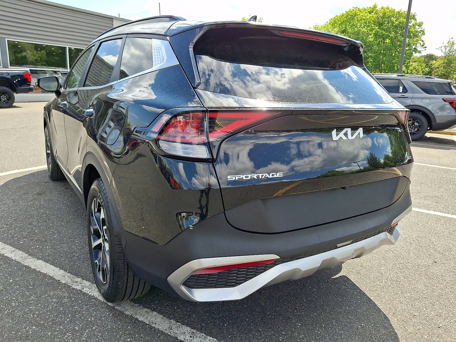 2023 Kia Sportage Hybrid EX