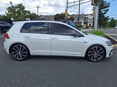 2018 Volkswagen Golf R 2.0T w/DCC & Navigation