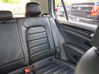 2018 Volkswagen Golf R 2.0T w/DCC & Navigation