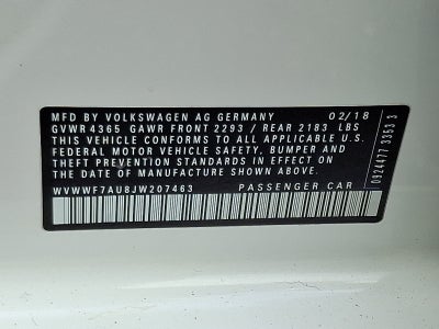 2018 Volkswagen Golf R 2.0T w/DCC & Navigation