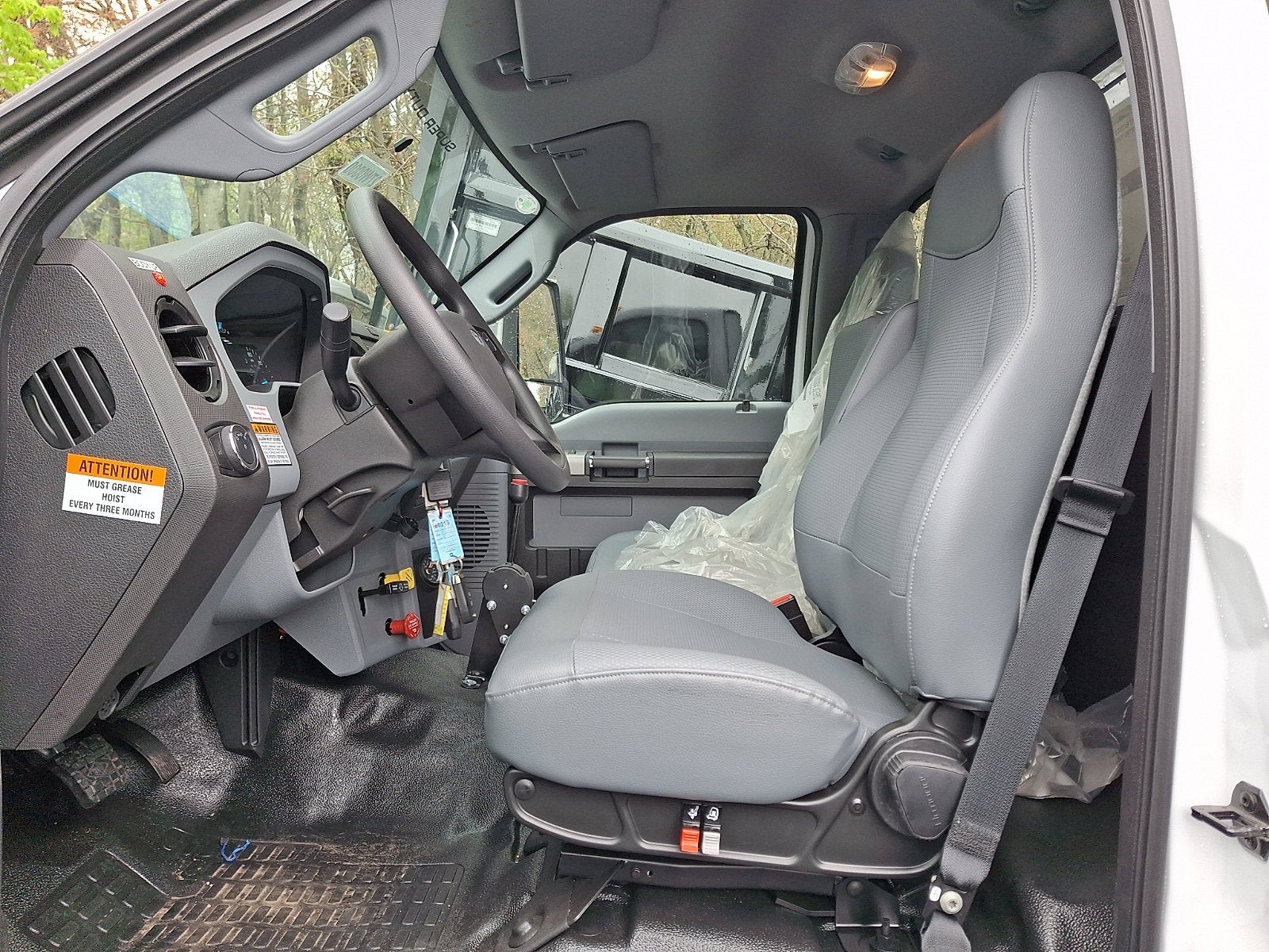 2027 Ford F-750 Base