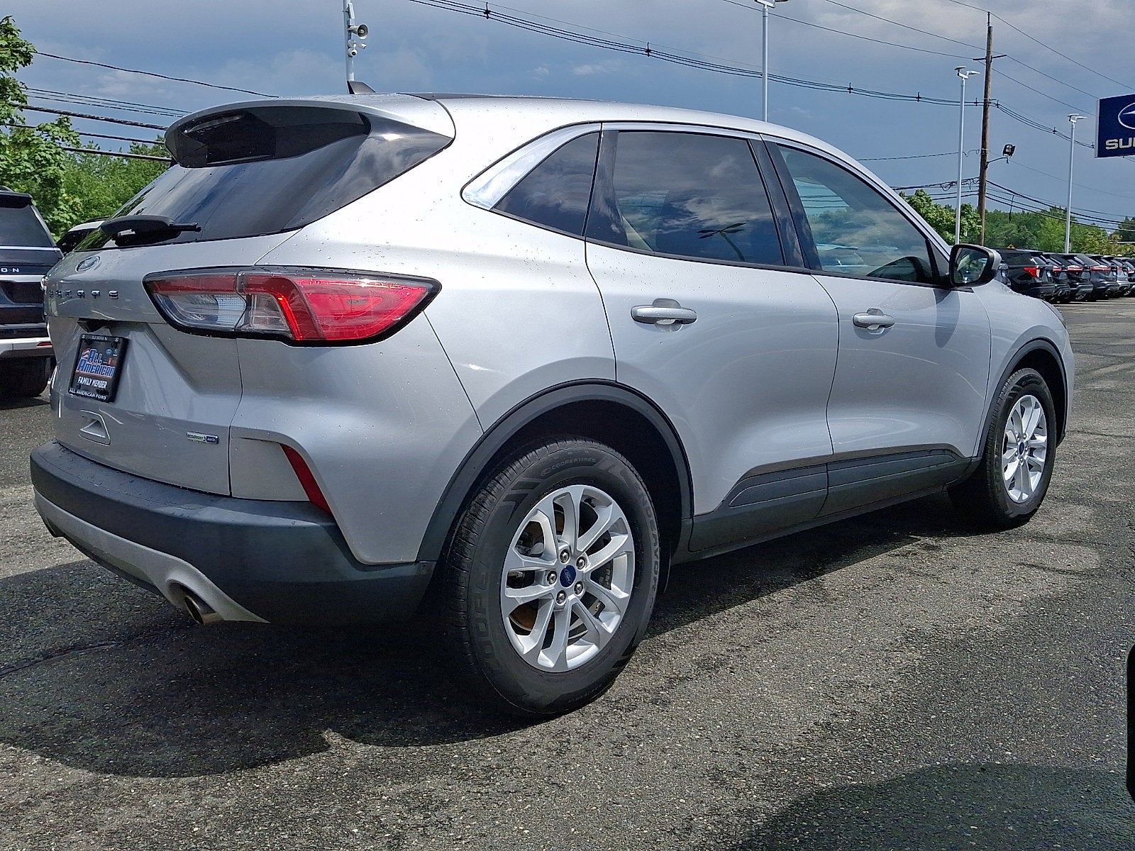 2020 Ford Escape SE