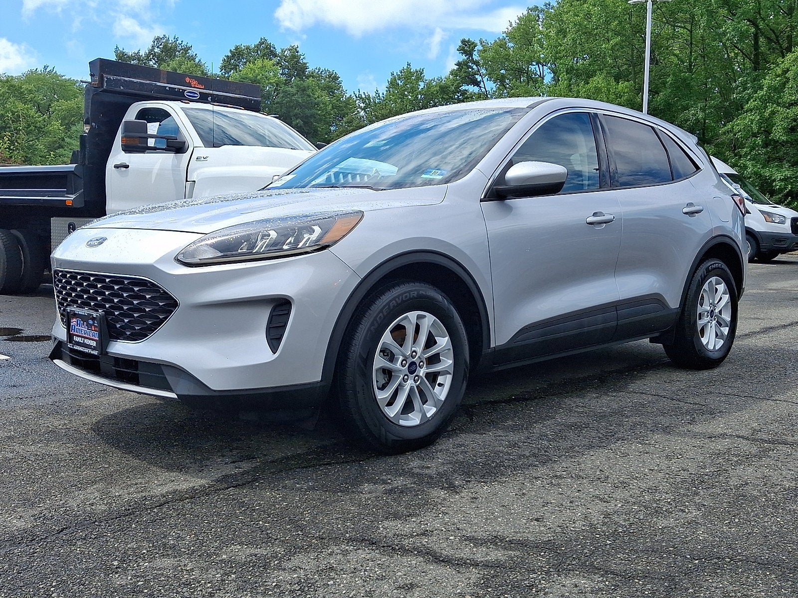 2020 Ford Escape SE