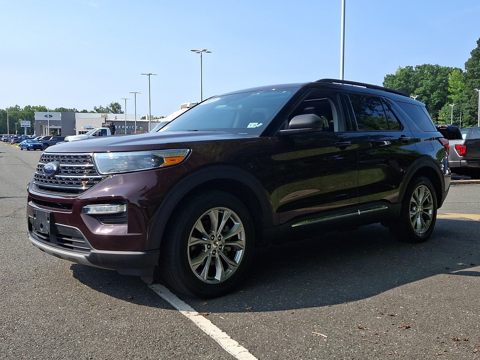 2023 Ford Explorer XLT
