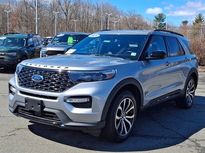 2023 Ford Explorer ST-Line