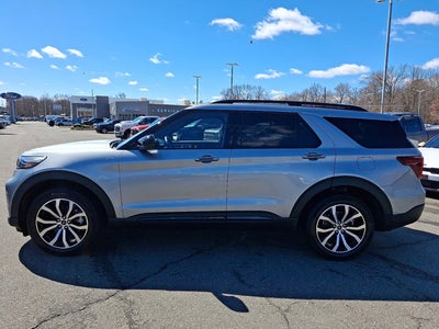 2023 Ford Explorer ST-Line