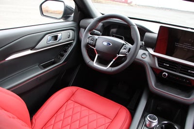 2026 Ford Explorer Red Diamond Blackout Edition