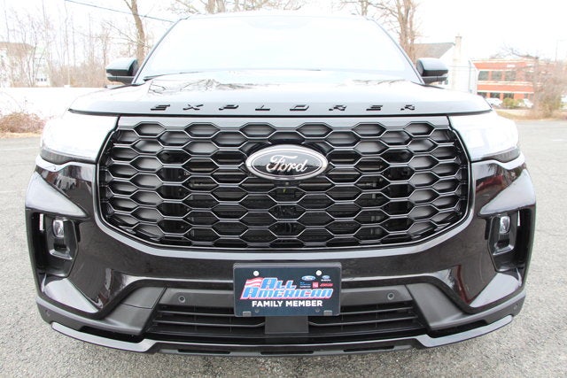 2026 Ford Explorer Red Diamond Blackout Edition