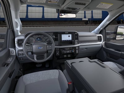 2026 Ford Super Duty F-350 SRW XLT