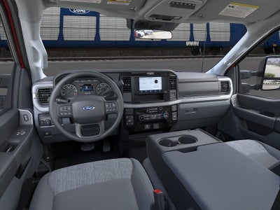 2026 Ford Super Duty F-350 SRW XLT