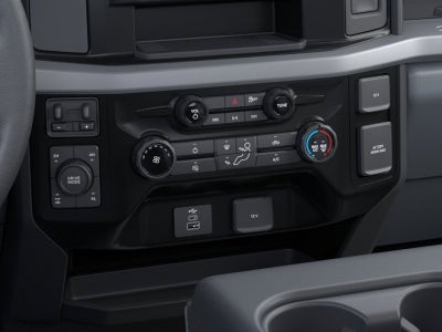 2026 Ford Super Duty F-350 SRW XLT