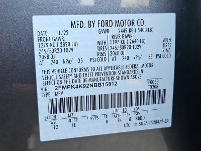 2022 Ford Edge Titanium