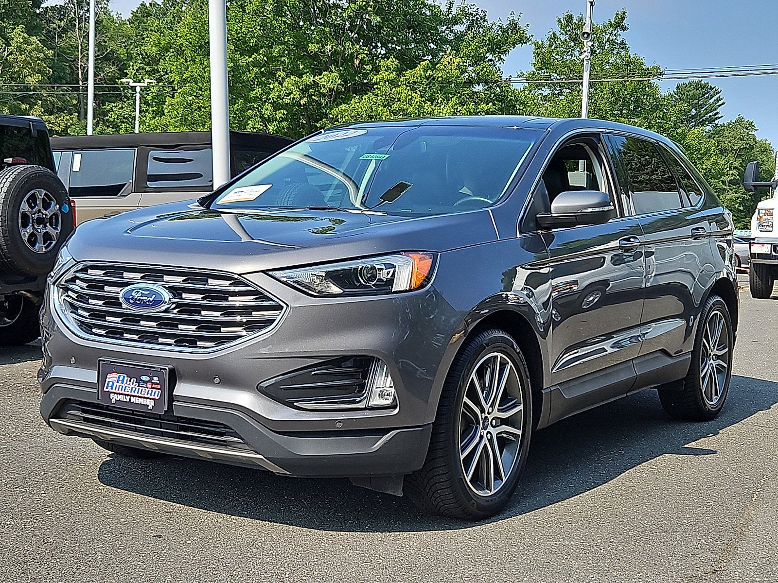 2022 Ford Edge Titanium