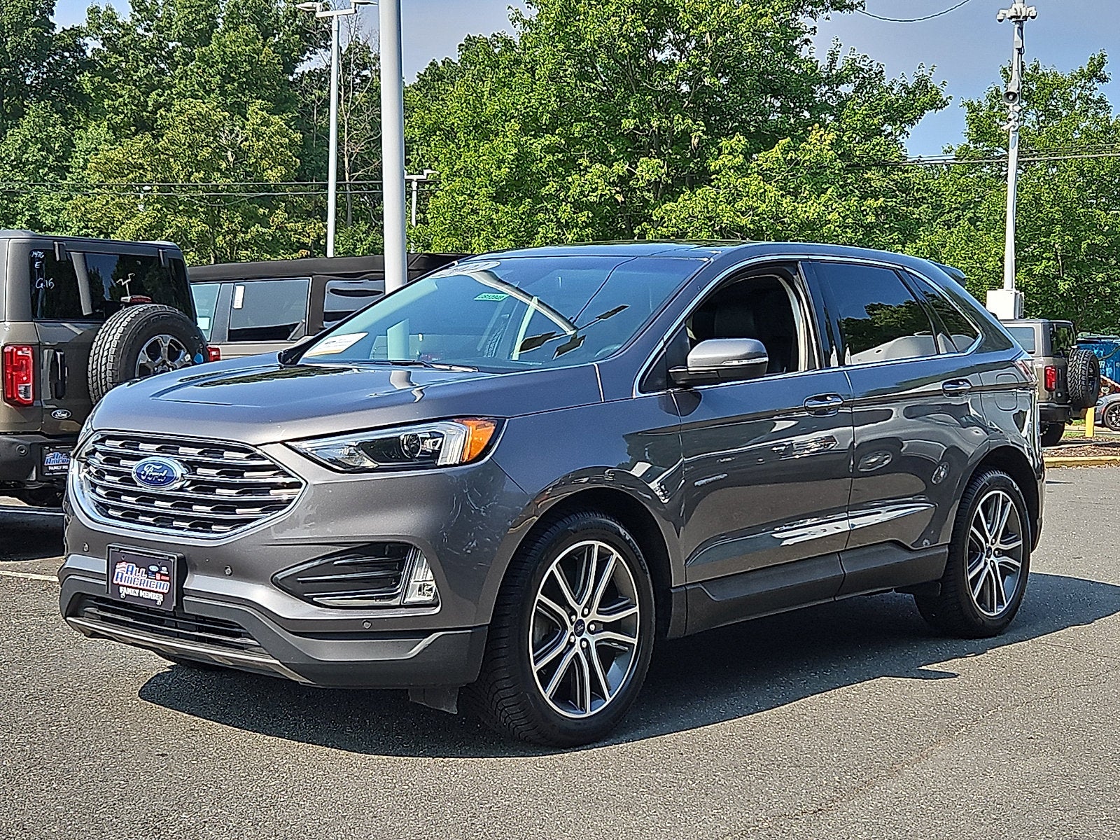 2022 Ford Edge Titanium