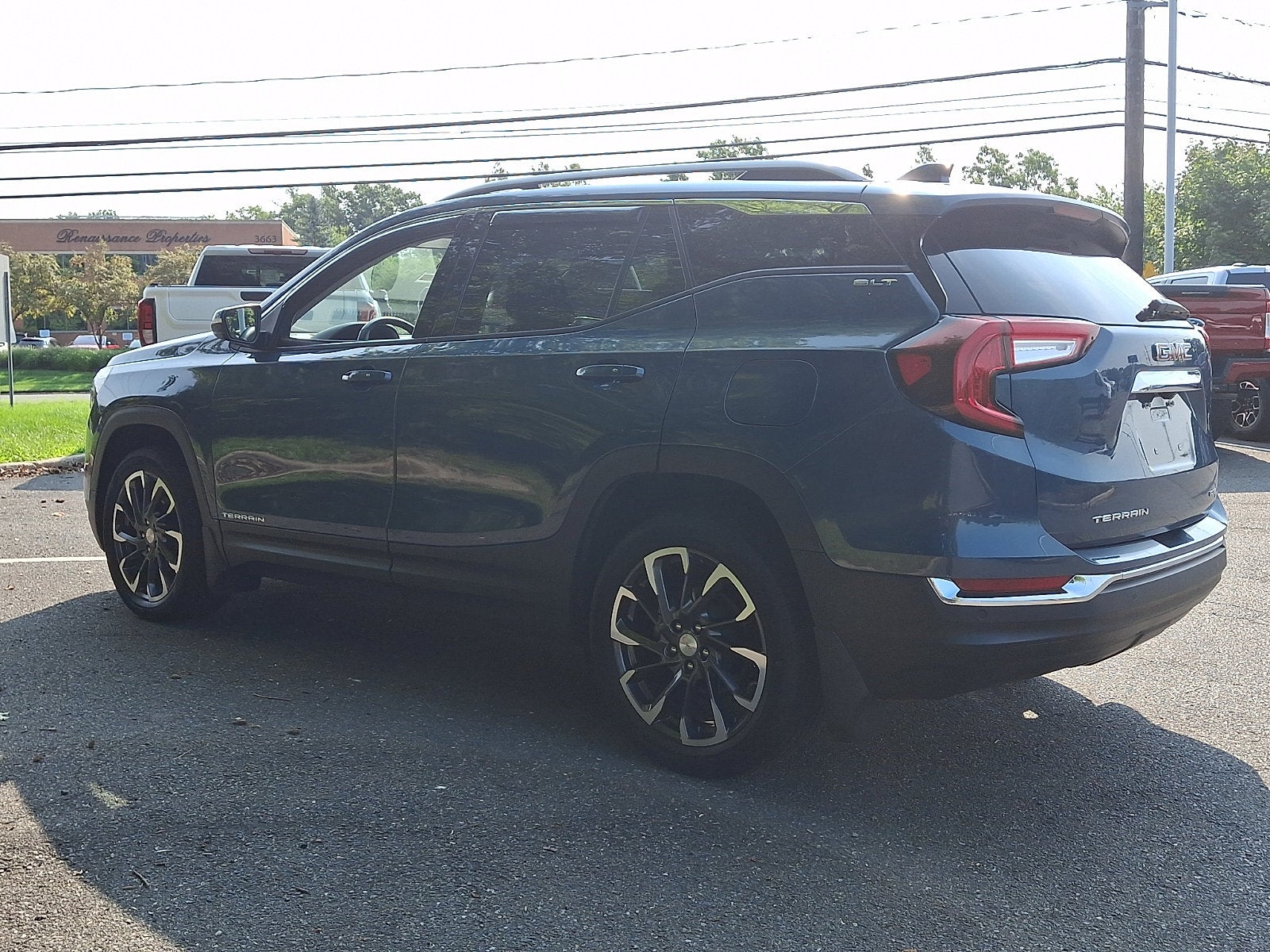 2024 GMC Terrain SLT