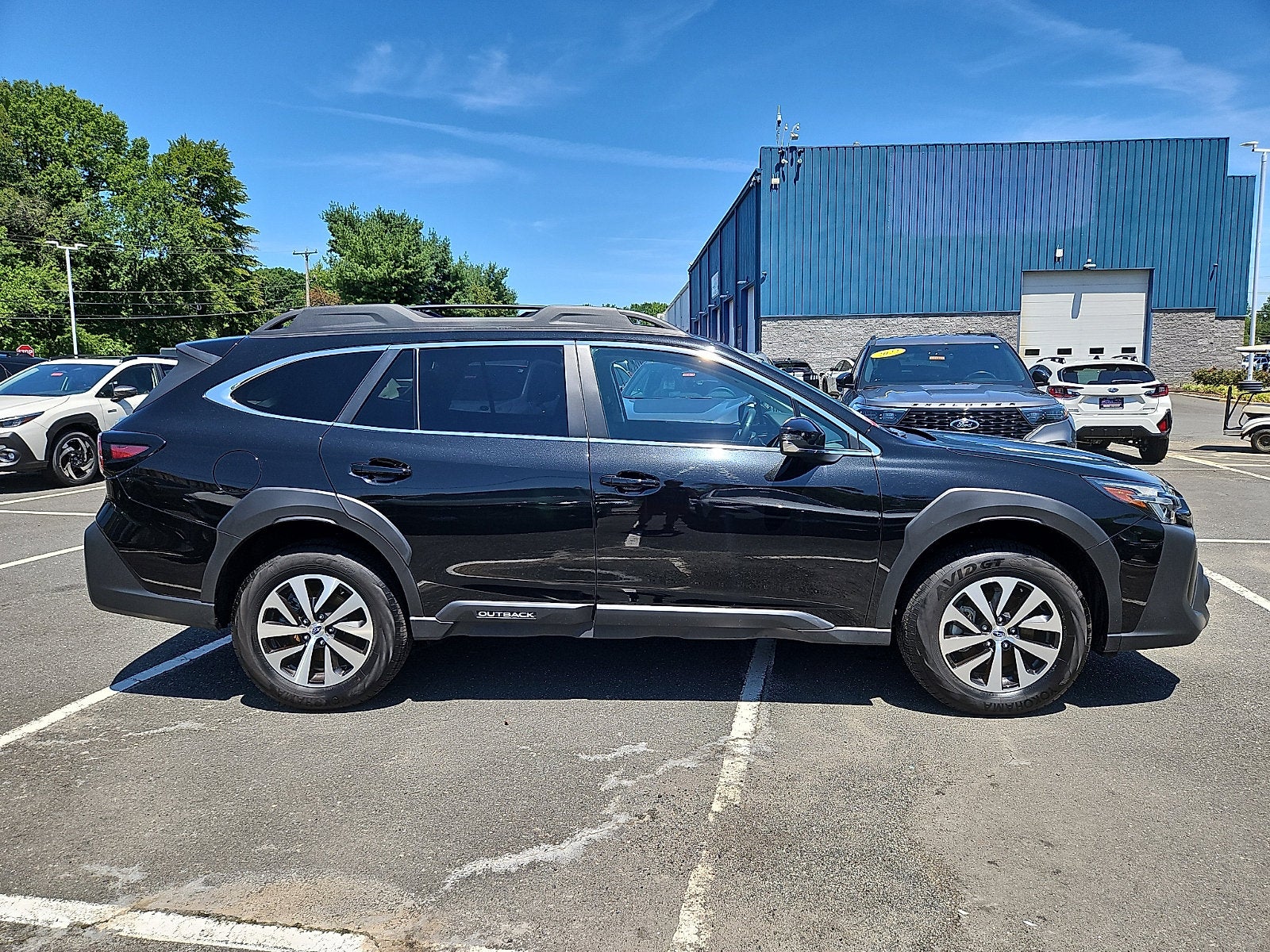 2025 Subaru Outback Premium