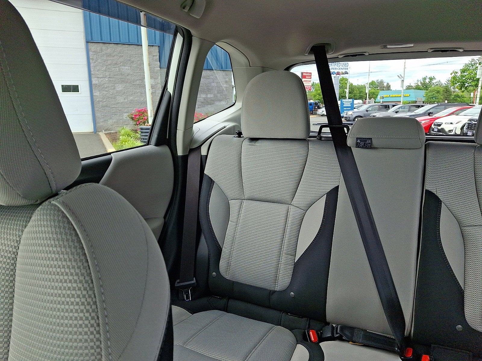 2024 Subaru Forester AWD
