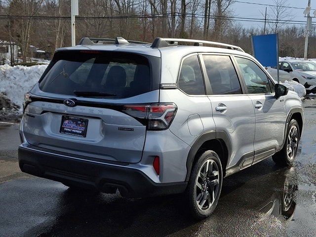 2025 Subaru Forester Hybrid Premium Hybrid