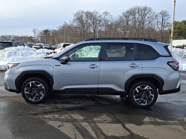 2025 Subaru Forester Hybrid Premium Hybrid