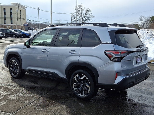2025 Subaru Forester Hybrid Premium Hybrid