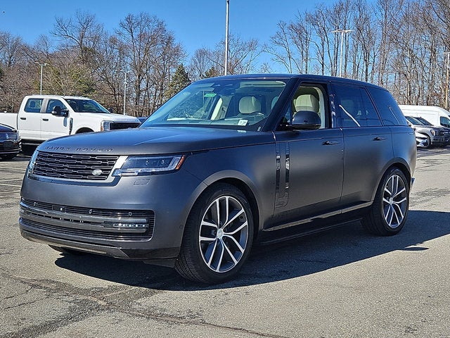 2024 Land Rover Range Rover SE