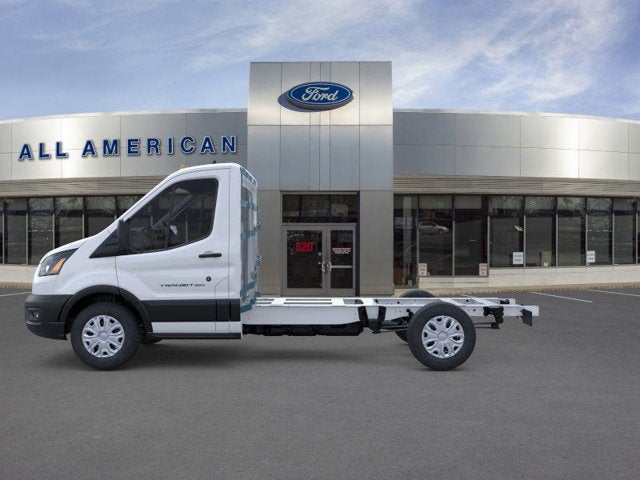 2026 Ford Transit Cutaway Base