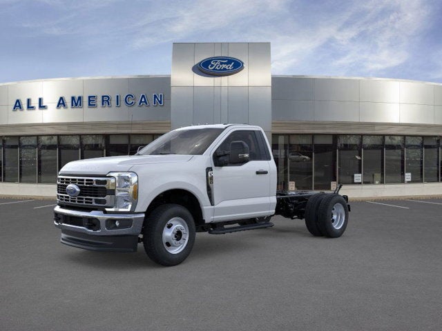 2025 Ford Super Duty F-350 DRW XL