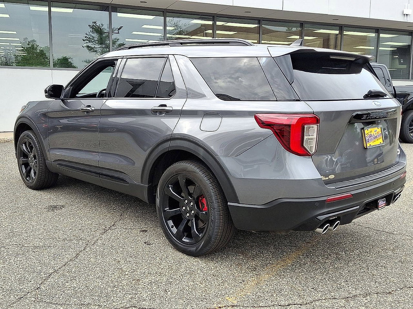2023 Ford Explorer ST