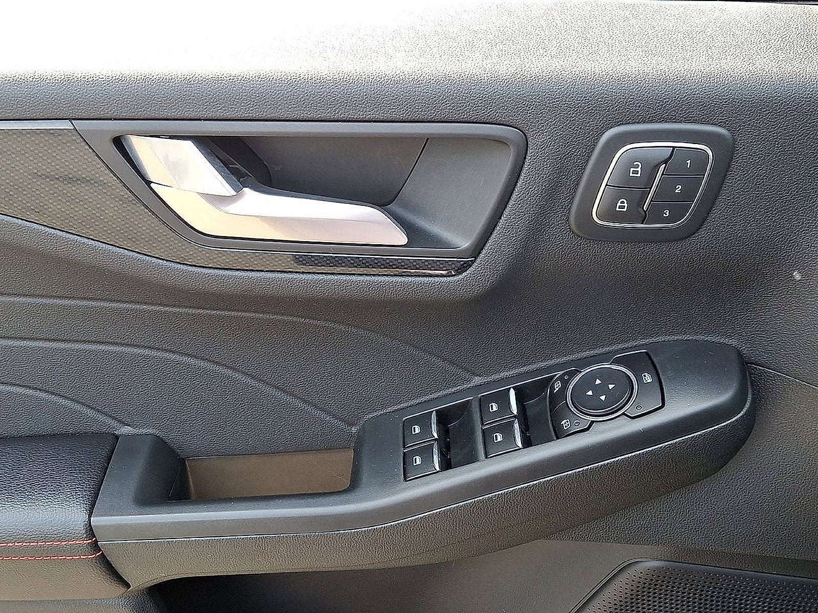 2023 Ford Escape ST-Line Elite