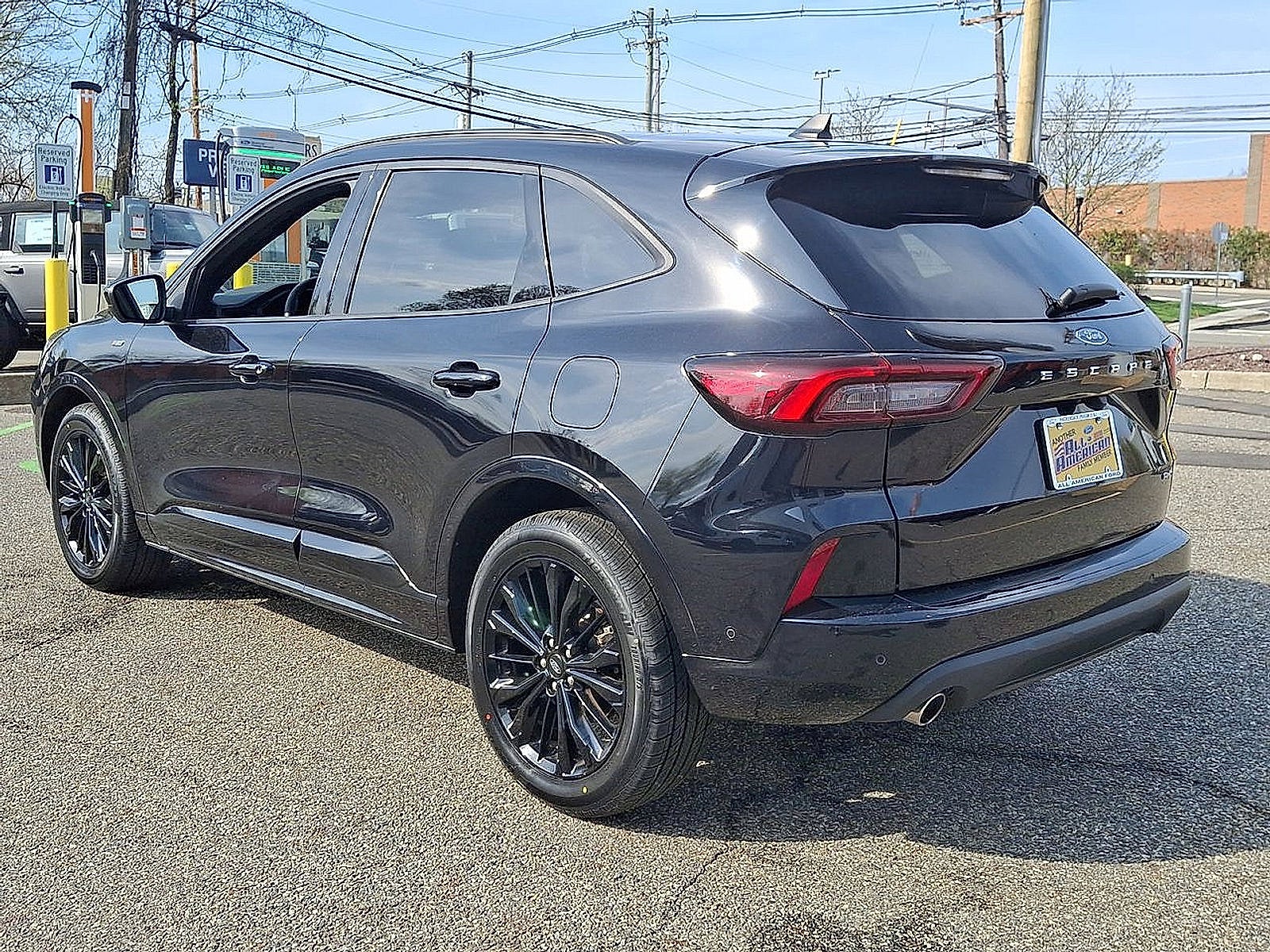 2023 Ford Escape ST-Line Elite