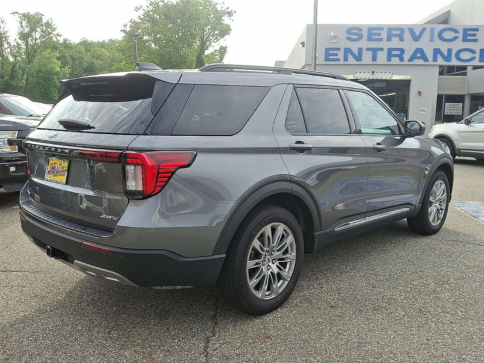 2025 Ford Explorer Active