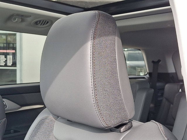 2026 Ford Explorer Base