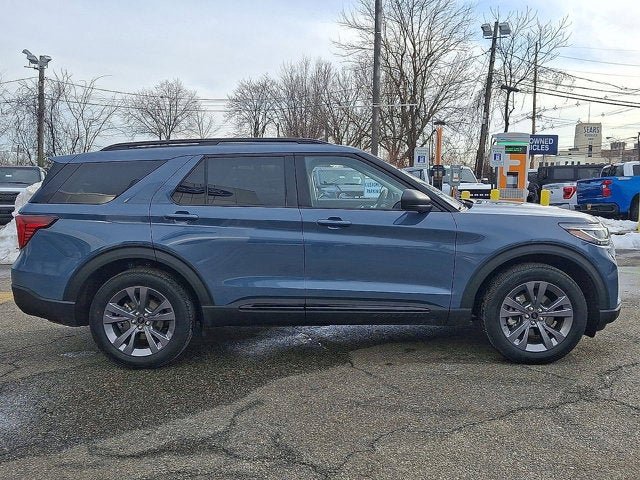 2026 Ford Explorer Base